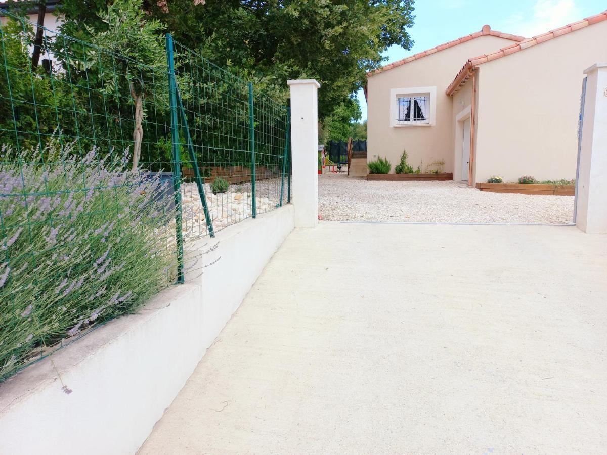Charmante Villa Dans Un Village Paisible Aux Portes D'Uzes Et Des Cevennes Saint-Hippolyte-de-Caton Exterior foto